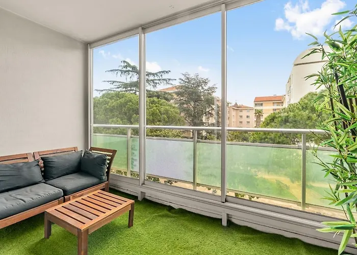 2-Room Apartment With Terraces And Garage Included
